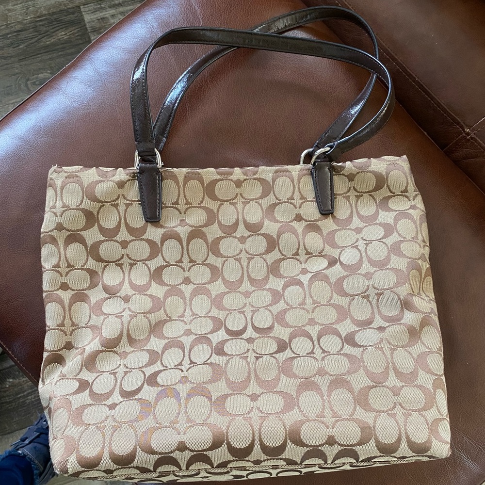 Coach Brown/Tan tote bag with signature canvas and stripe. - Picture 2 of 8